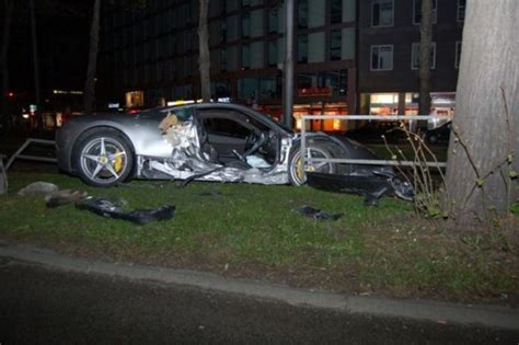 Car Crash Ferrari 458 Italia Wrecked In Munich Gtspirit