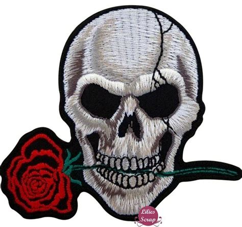 Ecusson Brodé Tête De Mort And Rose Rouge Skull Patch Thermocollant 10 Cm