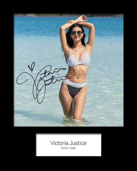 Victoria Justice 2 Signed Mounted Photo Reprint 10x8 Size To Fit 10x8 Inch Frames Machine