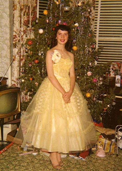 Glamorous Photos That Defined Prom Dresses Through The Years Of The