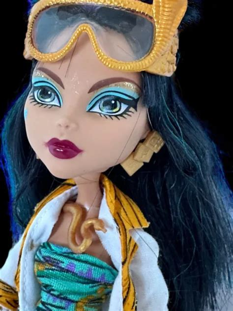 MONSTER HIGH CLASSROOM Mad Science Lab Partners Cleo De Nile Mattel Doll PicClick
