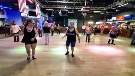 dancing toes line dance by rachael mcenaney white at renegades on 10 4 22 youtube