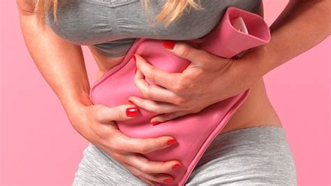 The most common symptom is pelvic pain. Endométriose : causes, complications et traitement.