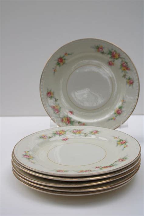A wide selection of antique and vintage china and dinnerware offered for sale by merchants at tias.com. Homer Laughlin Cashmere vintage china bread & butter ...