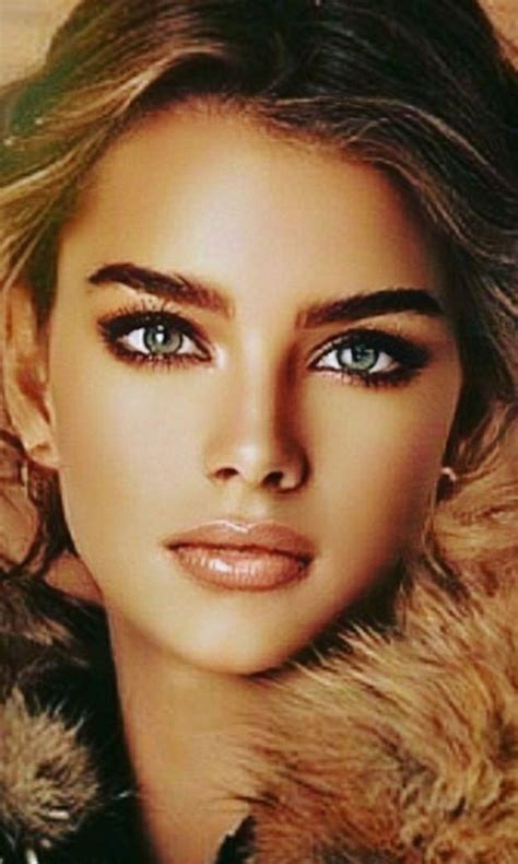 Pin By Theunis Greyling On Face Beautiful Women Naturally Most Beautiful Faces Beautiful Blonde