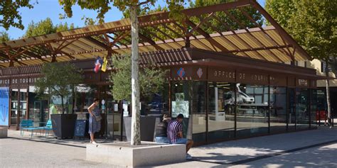 Tourist Information Salon De Provence Tourist Office