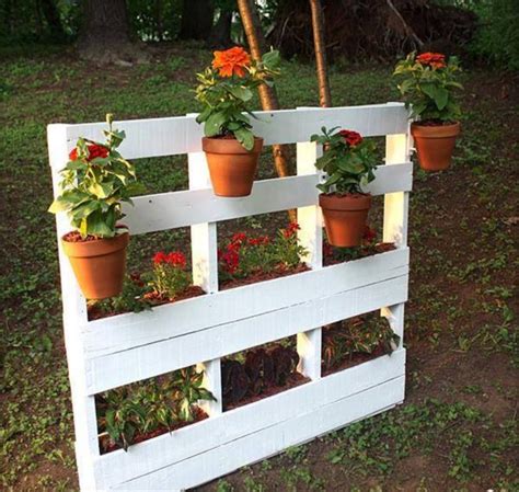 Recycled Wood Pallet Vertical Gardens Pallet Ideas