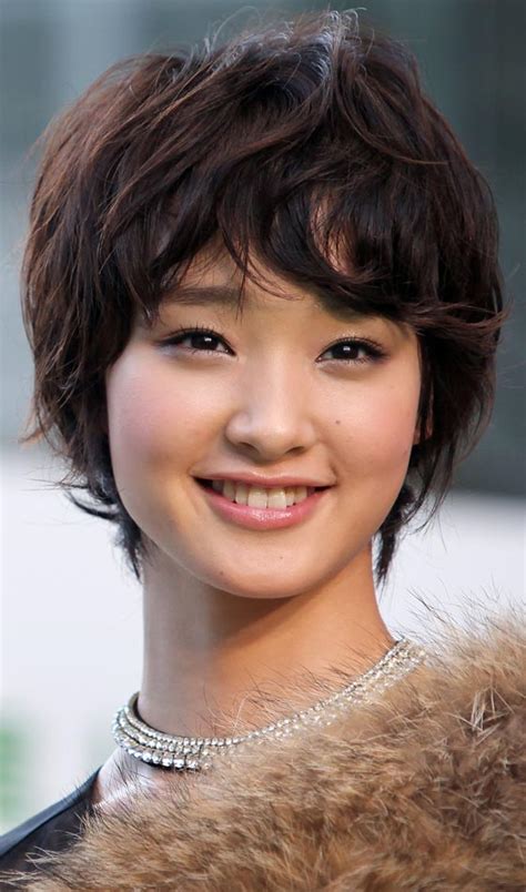 28 Short Hairstyles For Women Asian Hairstyle Catalog