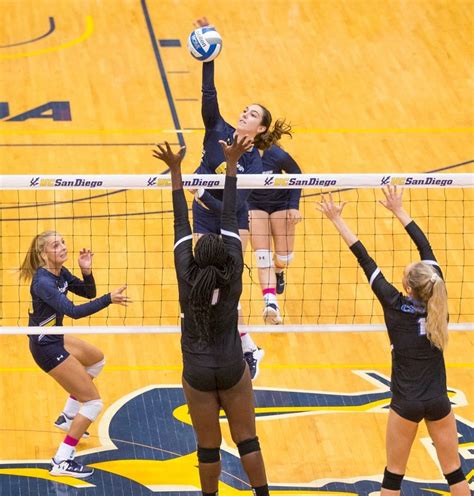 Nov 2 Ucsd Womens Volleyball Hosts Youth Volleyball Day La Jolla