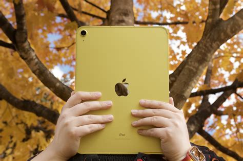Apple Ipad 10th Gen 2022 Review Tricky To Recommend Digital Trends