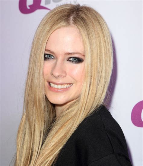 Avril Lavignes Mysterious Illness Diagnosed