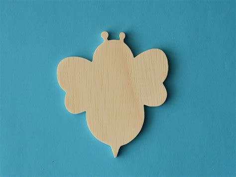 Wood Bumble Bee Cutout 14 Thick Sanded Plywood Bee Etsy