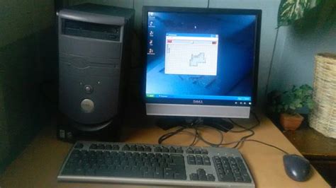 Dell Windows Xp Home Edition Desktop Computer 0u7670 55 For Sale In