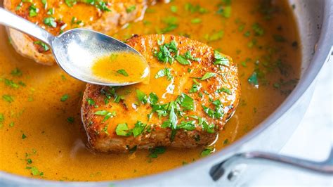 For perfect pork chops, sear them in a very hot pan and then finish cooking them in the oven. Recipe Center Cut Rib Pork Chops / How To Cook Pork Chops ...