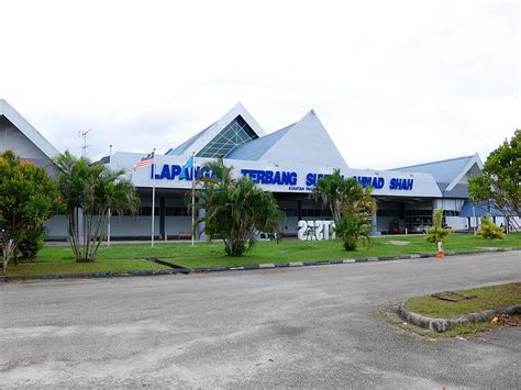 Serdang hospital is situated 2 km west of institut latihan sultan haji ahmad shah. Sultan Haji Ahmad Shah Airport - Wikipedia