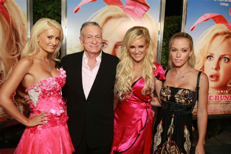 Holly Madison Claims Hugh Hefner ‘wouldnt Move During ‘hell Sex Hollywood Life