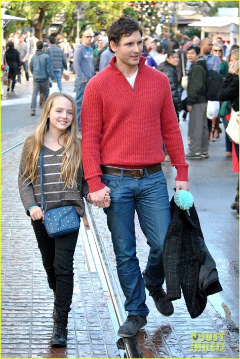 Peter Facinelli Christmas Eve Shopping With Lola Photo 2780766