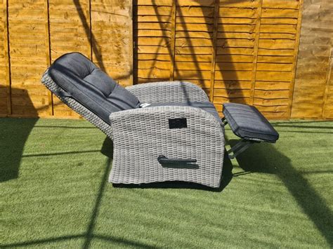 Bellevue 2 Seater Reclining Chair Rattan Garden Furniture Set Majestique