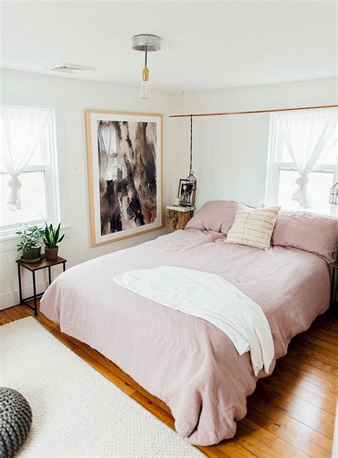 Minimalism is about designers sharing just the most essential and fundamental elements of an item or topic by. Impressive 85 Marvelous Minimalist Modern Master Bedroom ...