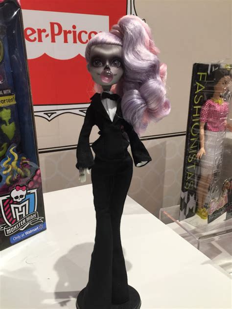 Lady Gaga Monster High Zomby Gaga Doll Video And Photos Monsterhigh Classy Mommy