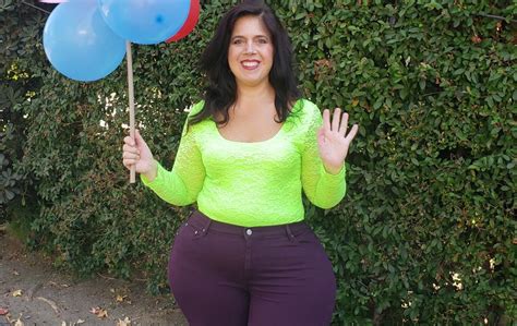 Curvy Girl Beth Height Weight Net Worth Age Birthday Wikipedia