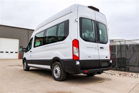 Ptr Rent Ford T350 Transit 15 Passenger Vans