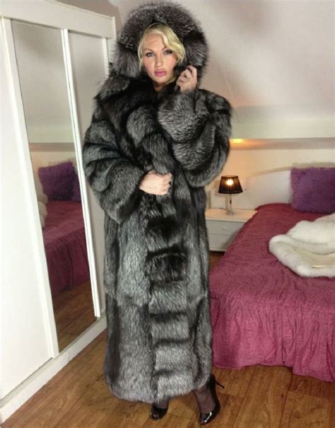 Long Hooded Silver Fox Fur Coat Furs Fur Fur Fashion Fur Coat