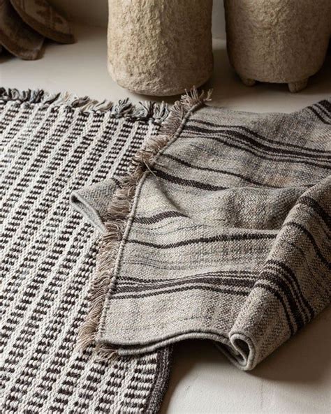 Searcy Handwoven Wool Rug Hand Weaving Wool Rug Rug Pattern