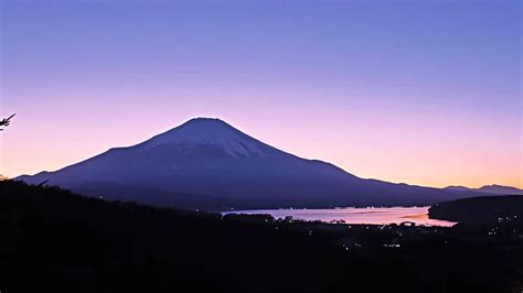 7:28 alicedoll02 14 200 просмотров. 富士山と山中湖、朝,夕,夜_タイムラプス - YouTube