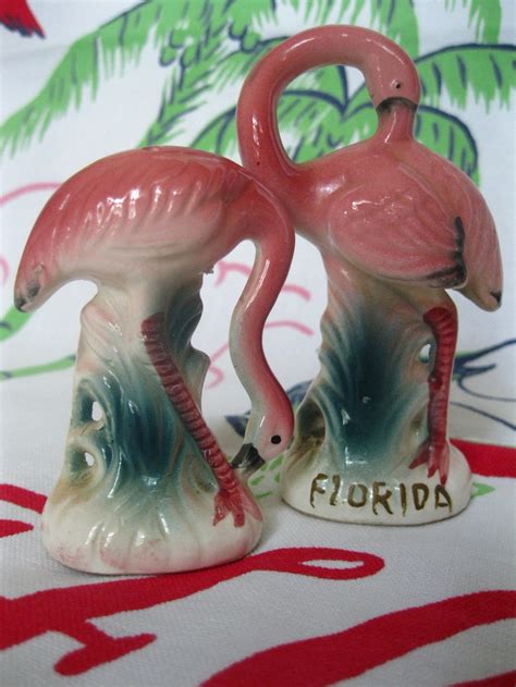 Vintage Florida Pink Flamingo Souvenir Salt And Pepper Shakers Etsy