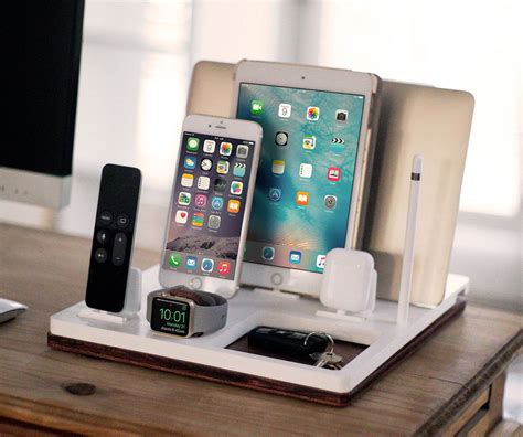Dskstnd Five White Free Shipping Desk Charging Station Accesorios
