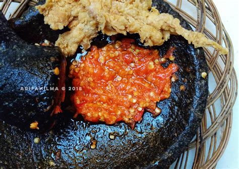 Asam udeung adalah sambal mentah khas aceh yang memakai udang sebagai bahan utamanya. Resep Sambal Korek Bawang Putih : Resep Sambal Korek Pedas ...