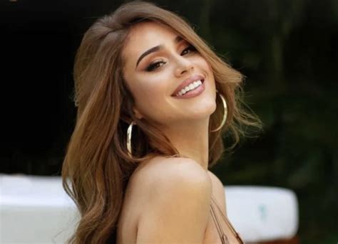 Weather Girl Yanet Garcia Goes Viral In Swimsuit Photos Blacksportsonline