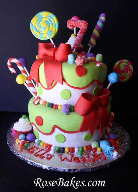 Marginalpost christmas birthday party ideas christmas. Holly Jolly {Christmas} Candy Birthday Cake