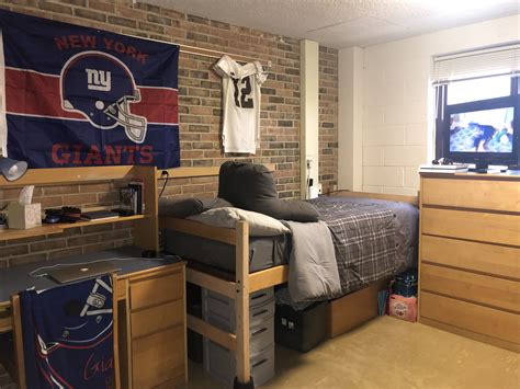 How To Decorate A Guy S Dorm Room Simple And Easy Ideas For Artofit