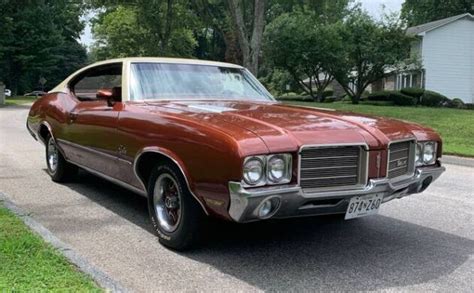 Well Maintained Driver 1971 Oldsmobile Cutlass S Barn Finds