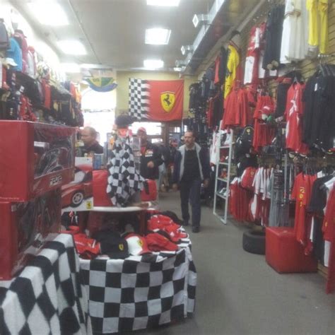 Find the perfect gift every time for every occasion, recipient and interest. F1 Boutique Canada - Gift Shop in Montreal