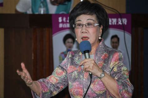 呂秀蓮目前致力於推動台灣和平中立公投、反對核電及台北地質安全等議題。 see more of 呂秀蓮 on facebook. 新聞 「黨國威權已復辟!」呂秀蓮：連立法院都要看蔡英文臉色 - Gossiping板 - Disp BBS