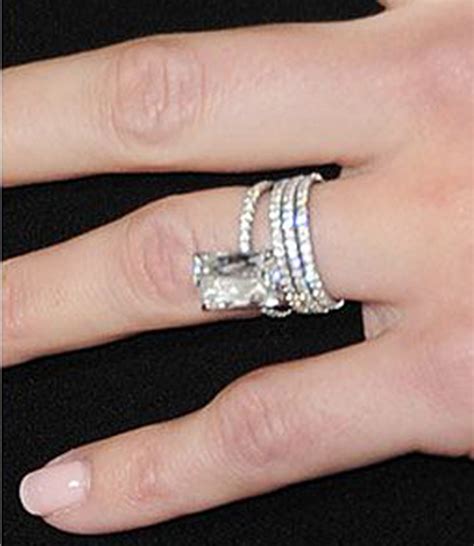 Reese Witherspoon Engagement Ring The Natural Sapphire Company Blog