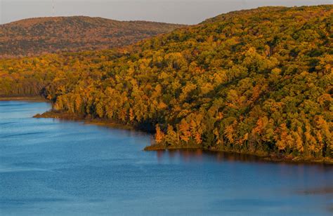 Best Time To See Lake Of The Clouds Fall Colors In Michigan 2024
