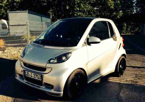 Smart Fortwo Brabus Grosse Menge Von Smart Fahrzeugen