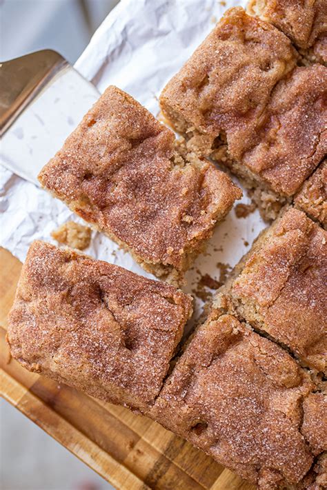 Apple And Brown Sugar Snickerdoodle Cake