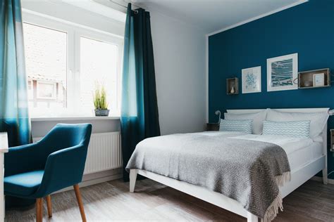 Nur wenige gehminuten bis zum see. Hotel Garni Haus Ottenlock am Steinhuder Meer | kleines ...
