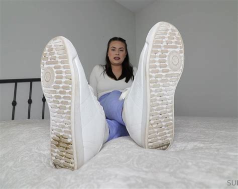 Watch Online Ivory Soles Aka Ivorysoles Onlyfans Foot Stink Fetish Programming Ivory Has You