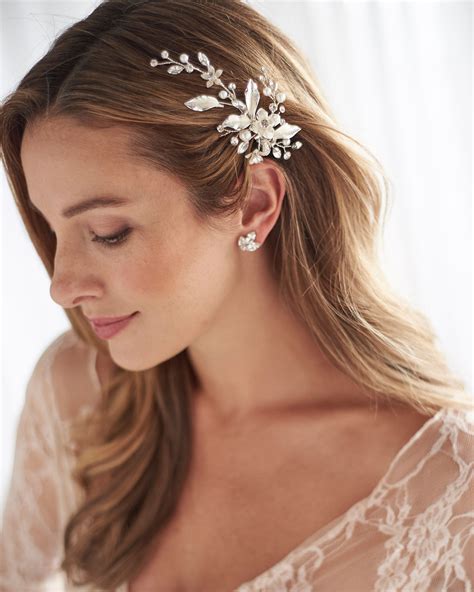 wedding hair clip bridal hair accessory pearl and floral etsy in 2020 floral hair clip wedding