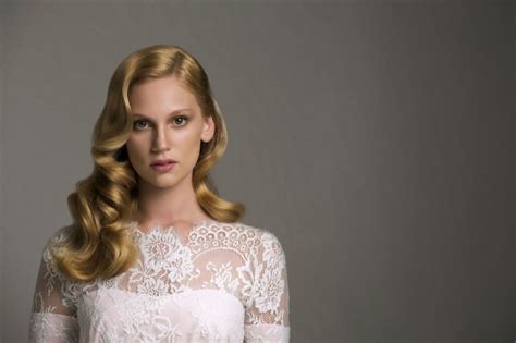 Gayrettepe, beşiktaş, i̇stanbul) türk oyuncu. Farah Zeynep Abdullah - Kaç Kilo, Boyu Kaç, Nereli, Kaç ...