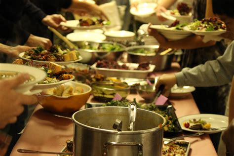 Free Community Dinner - 2nd Saturday of the Month | Village of Warwick