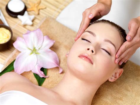 You can check us out on our facebook page, our website www.thebeautyspa.info & instagram. Beena Beauty Salon - Laser Spa Located in New York