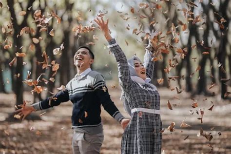 4 Rekomendasi Konsep Foto Prewedding Simpel Lengkap Dengan Lokasinya