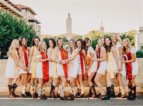 Top 10 Colleges With Remarkable Women 2019 ⋆ College Magazine
